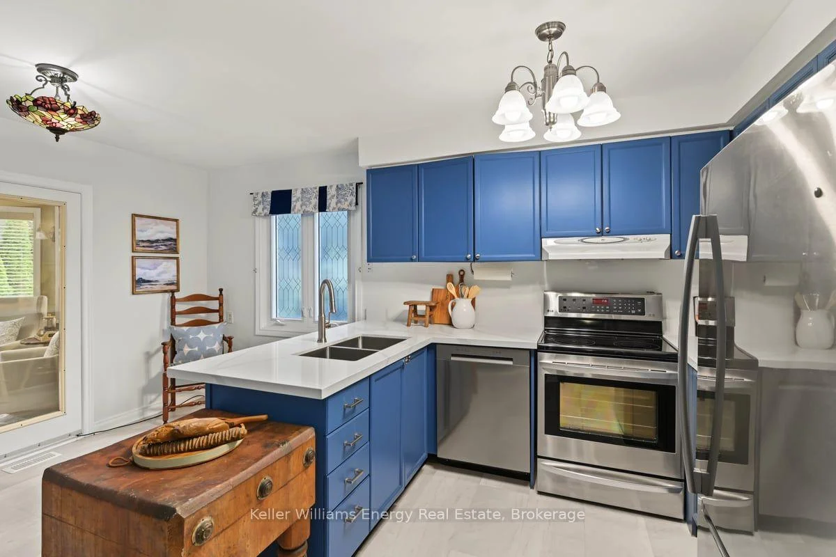 Photo 14 of 602 Carlisle Street, Cobourg — HOMEH