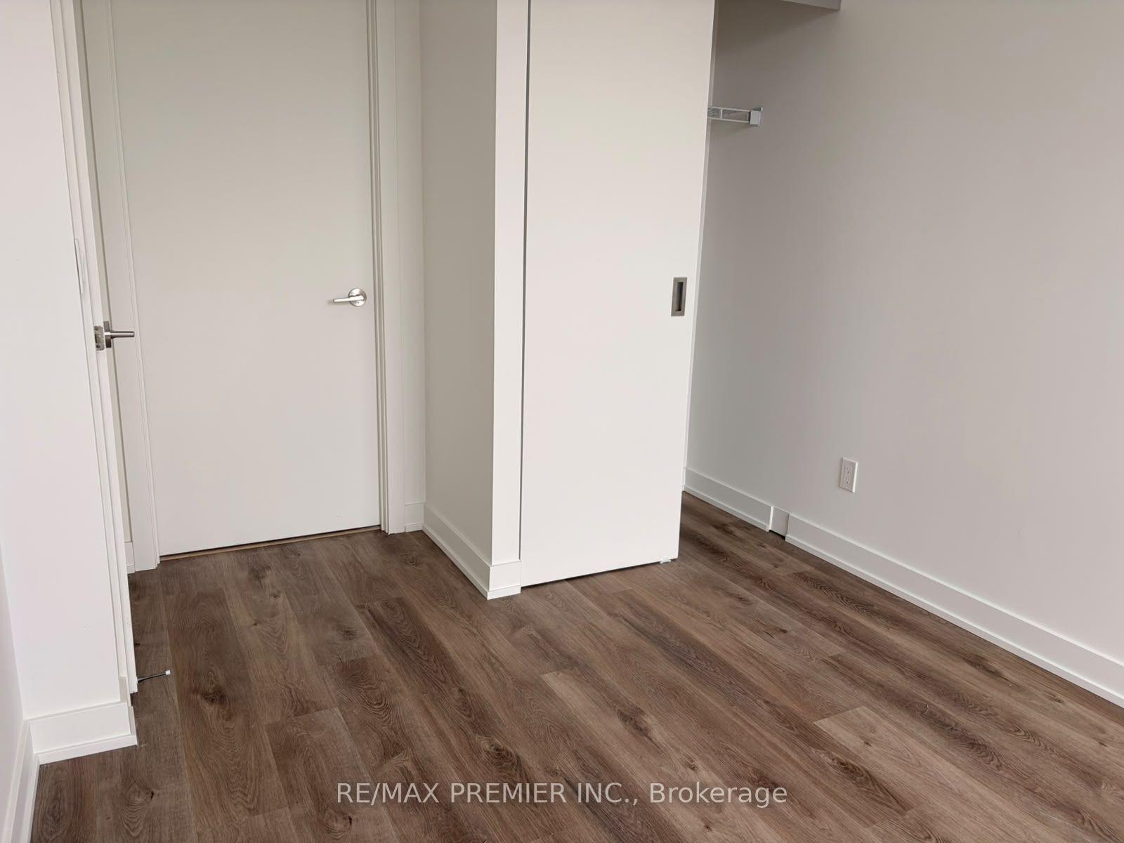 Photo 6 of Unit 1008, 91 John Street, Hamilton, Corktown — HOMEH