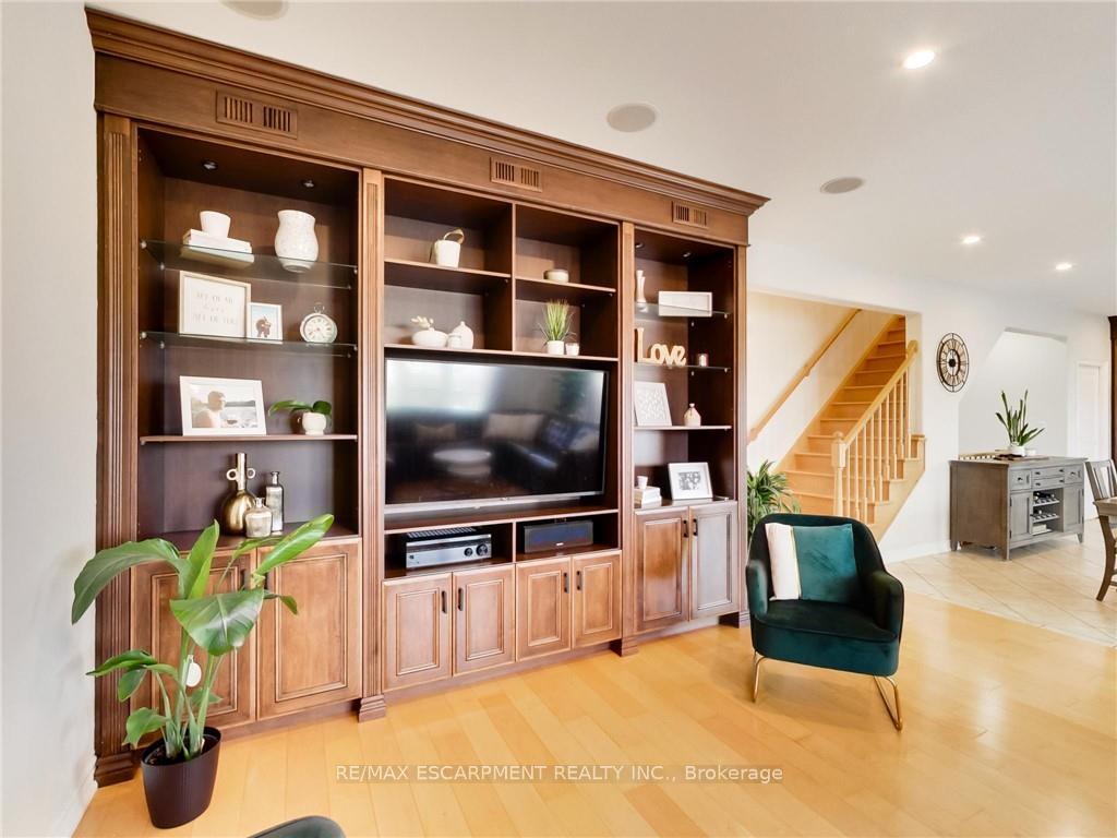 Photo 21 of 4007 Bush Crescent, Lincoln, Beamsville — HOMEH
