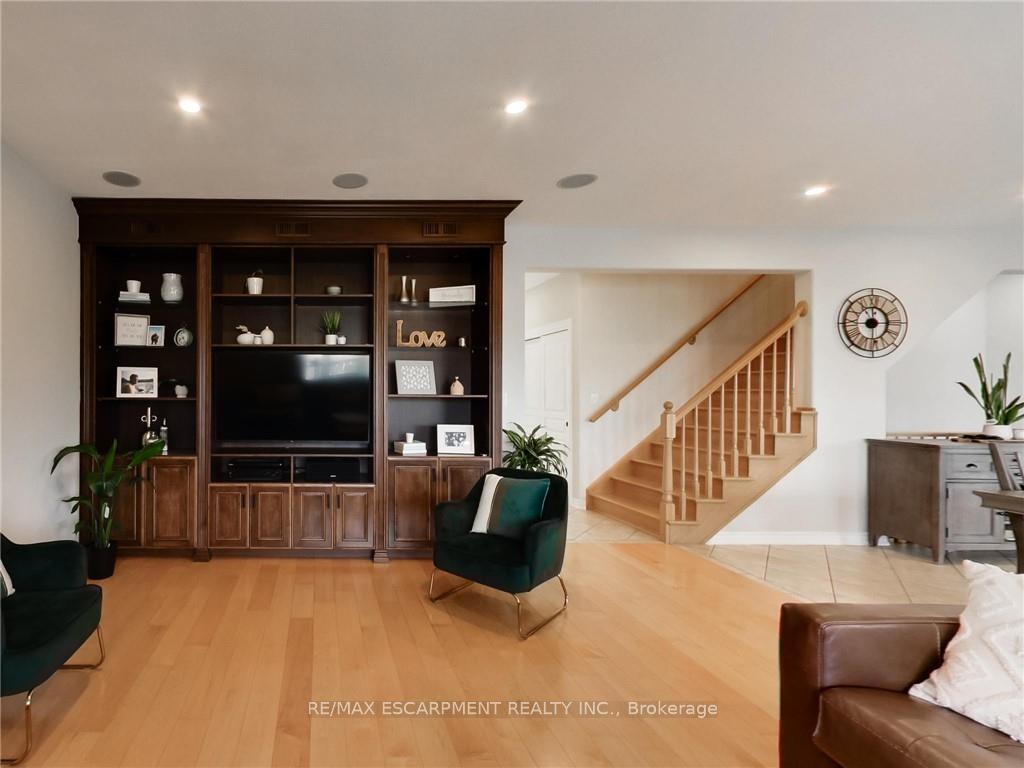 Photo 25 of 4007 Bush Crescent, Lincoln, Beamsville — HOMEH
