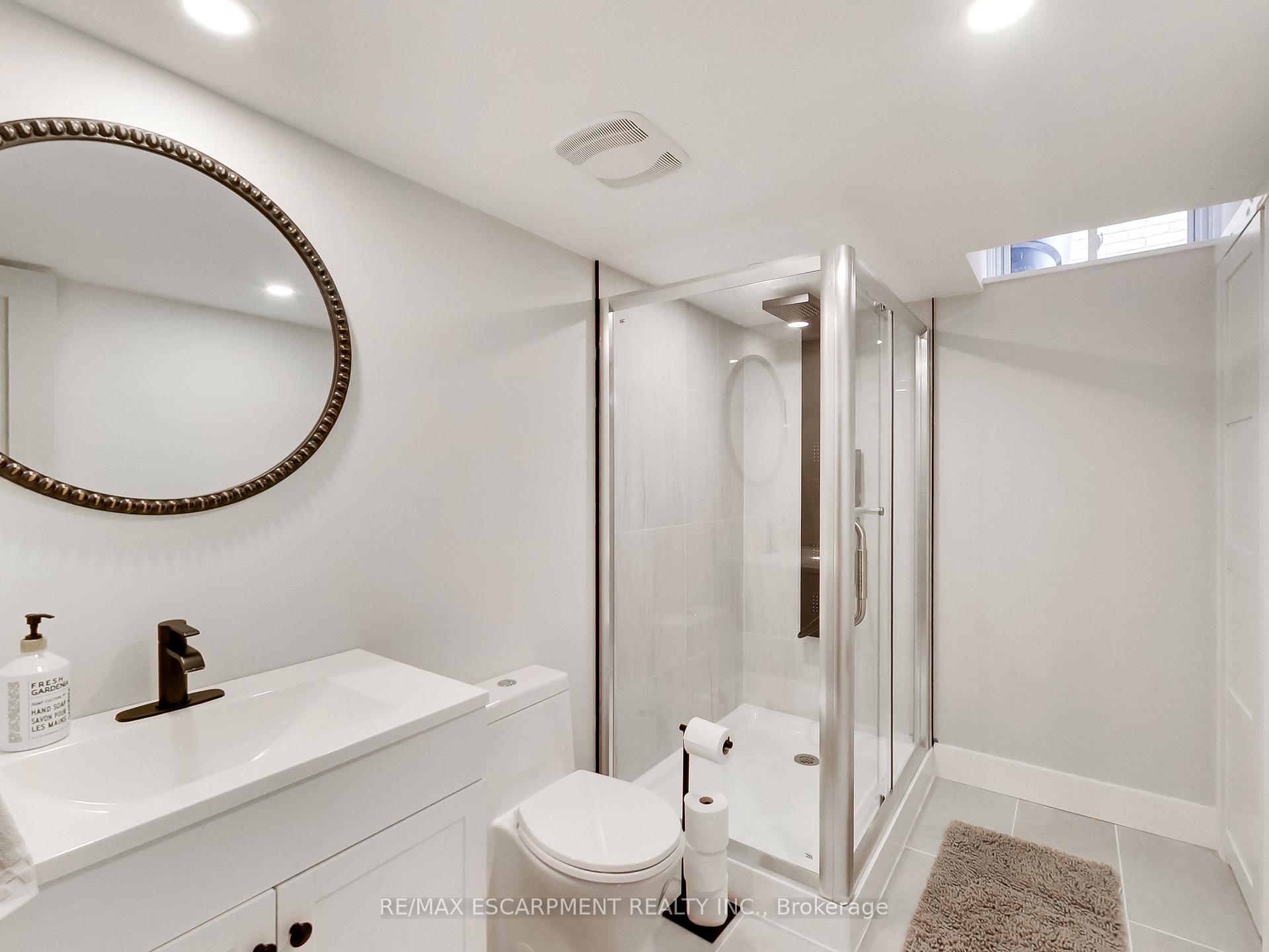 Photo 62 of 4007 Bush Crescent, Lincoln, Beamsville — HOMEH