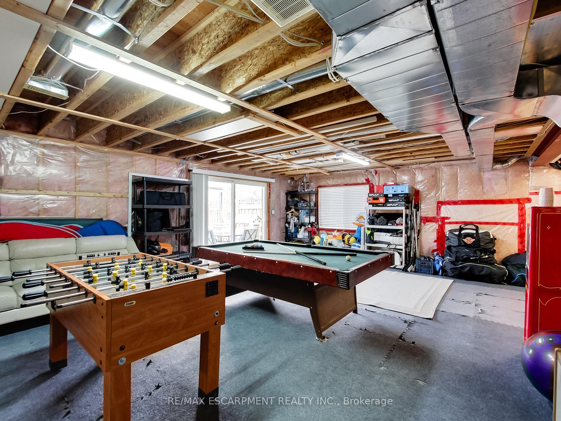 Photo 70 of 4007 Bush Crescent, Lincoln, Beamsville — HOMEH