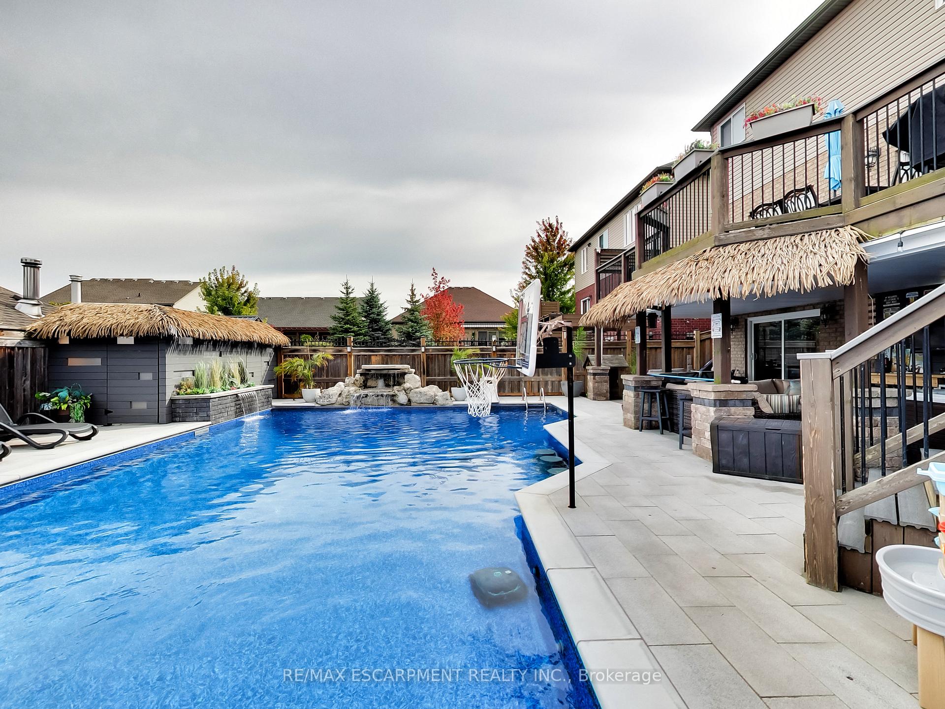 Photo 78 of 4007 Bush Crescent, Lincoln, Beamsville — HOMEH