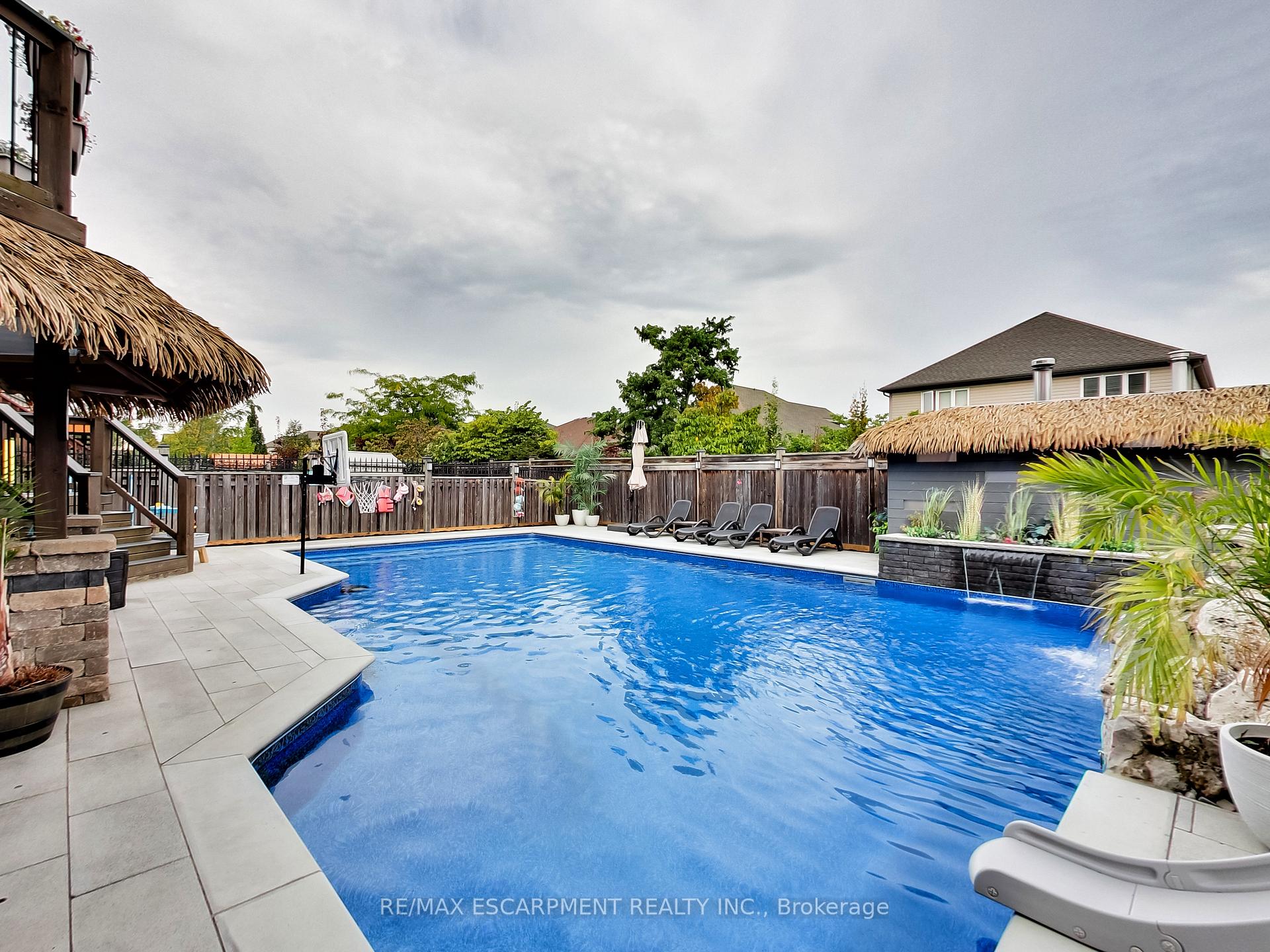 Photo 84 of 4007 Bush Crescent, Lincoln, Beamsville — HOMEH