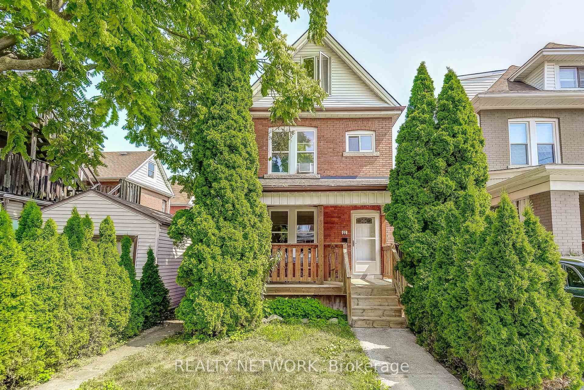 Photo of 11 Elm Street
