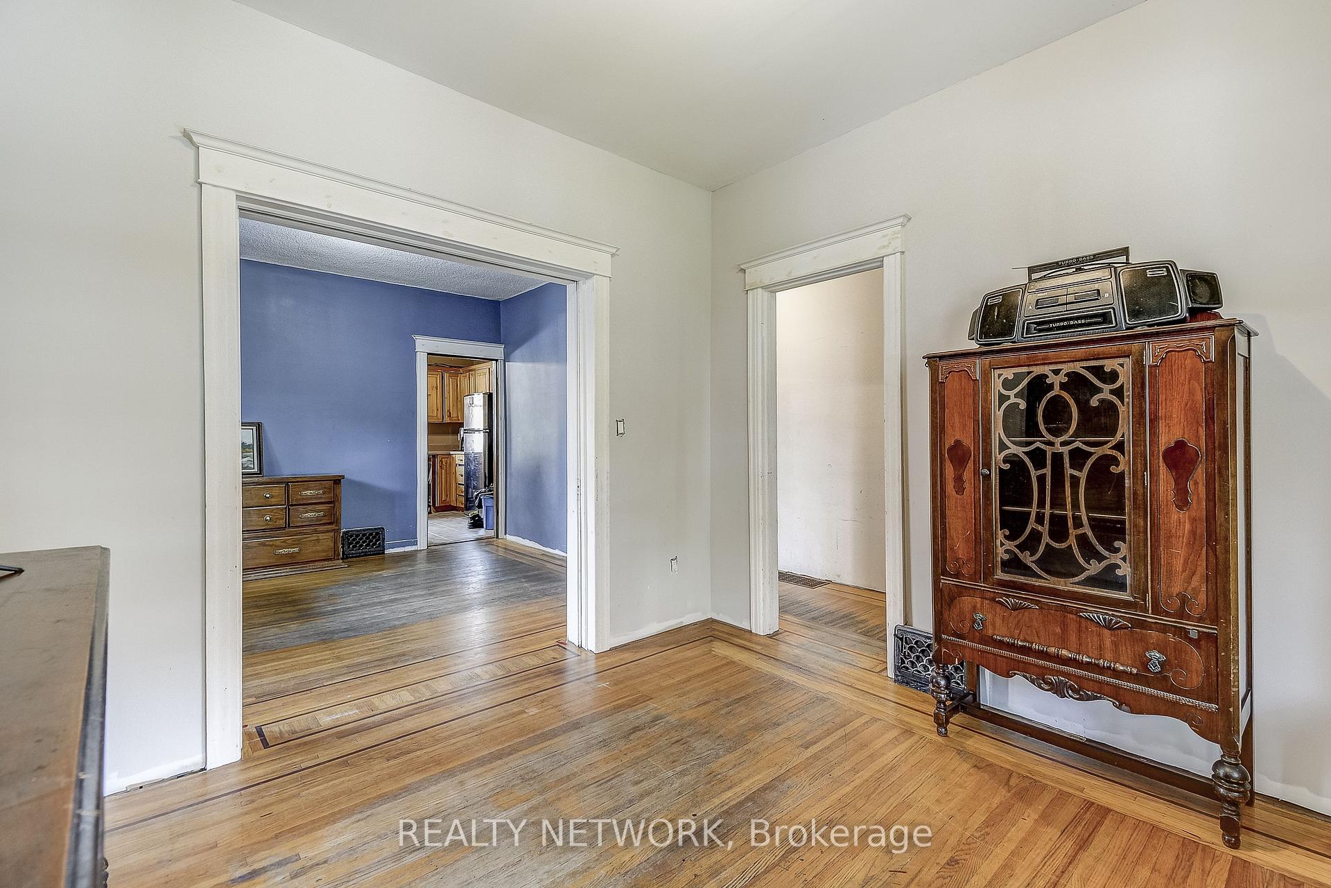 Photo 9 of 11 Elm Street, Hamilton, Blakeley — HOMEH