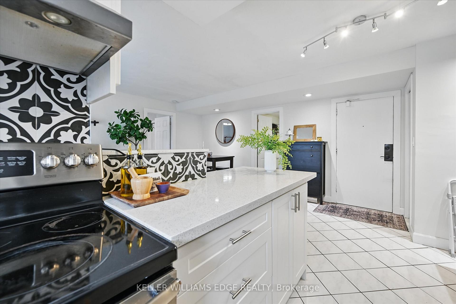 Photo 13 of Unit 43, 2373 King Street E, Hamilton, Glenview — HOMEH