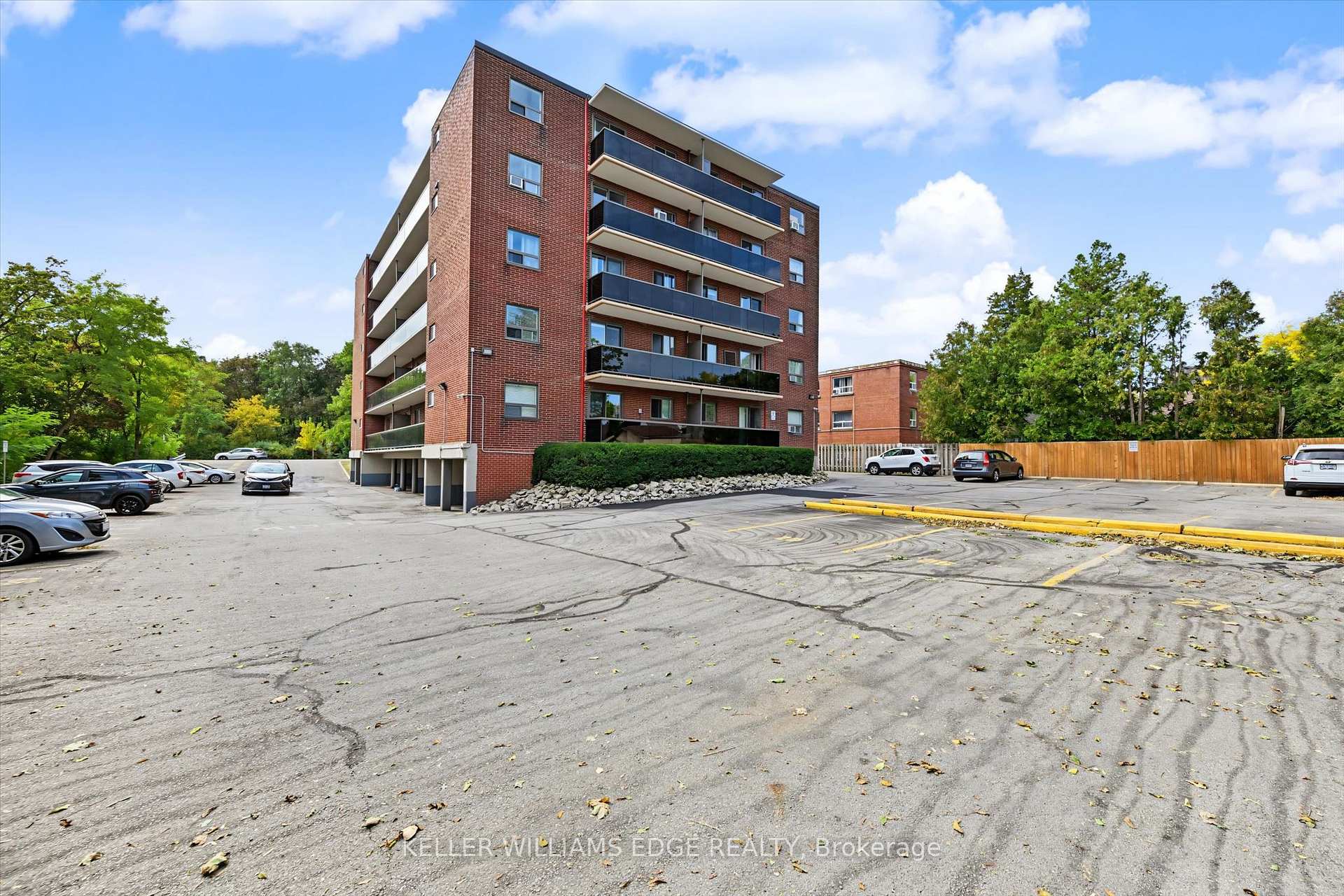 Photo 33 of Unit 43, 2373 King Street E, Hamilton, Glenview — HOMEH