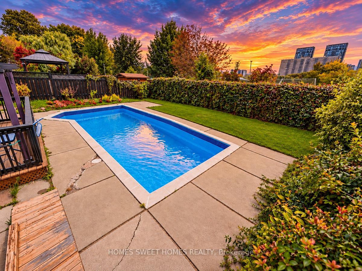 Photo 22 of 99 Amberjack Boulevard, Scarborough, Woburn — HOMEH