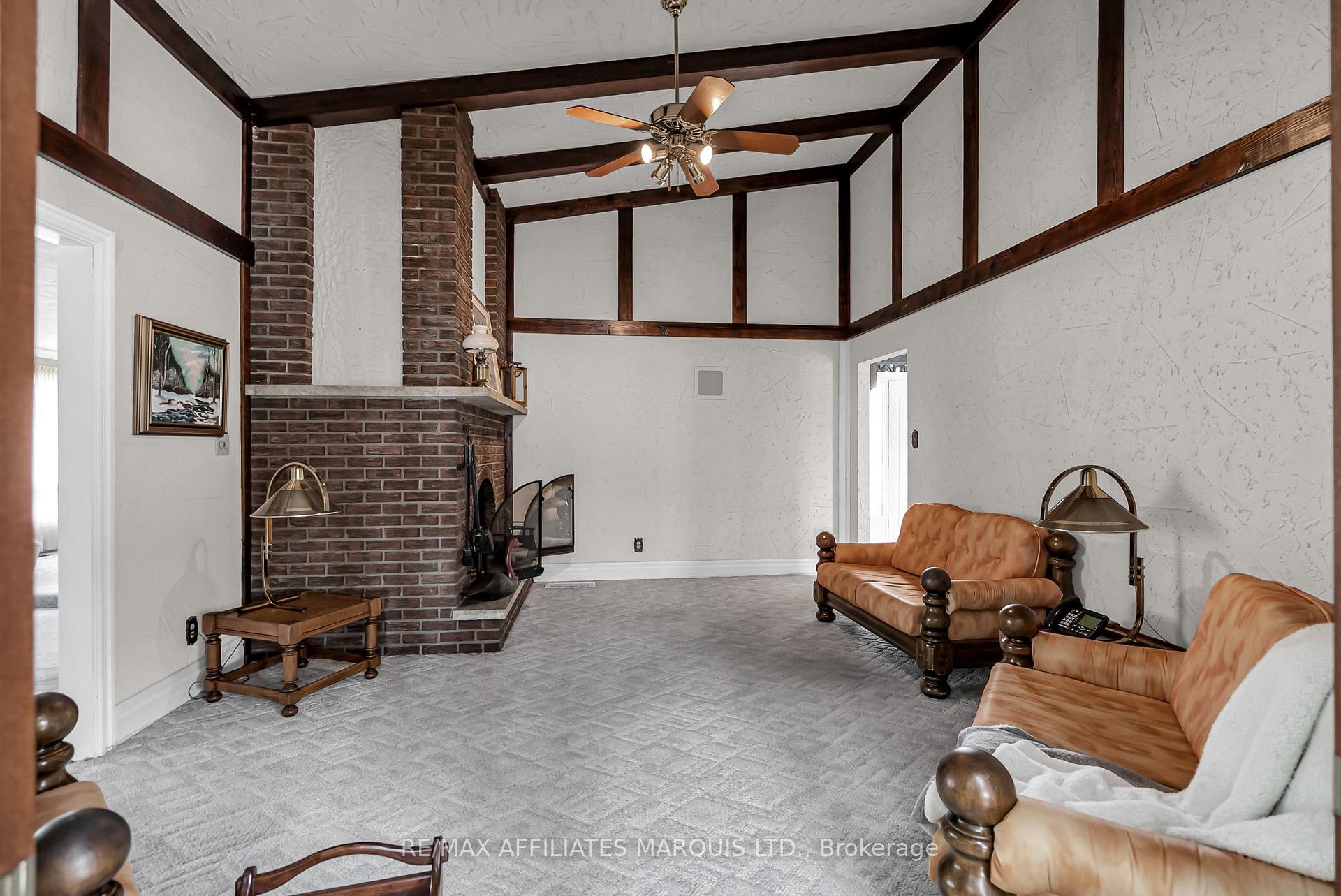 Photo 20 of 2724 Ross Avenue, Cornwall — HOMEH