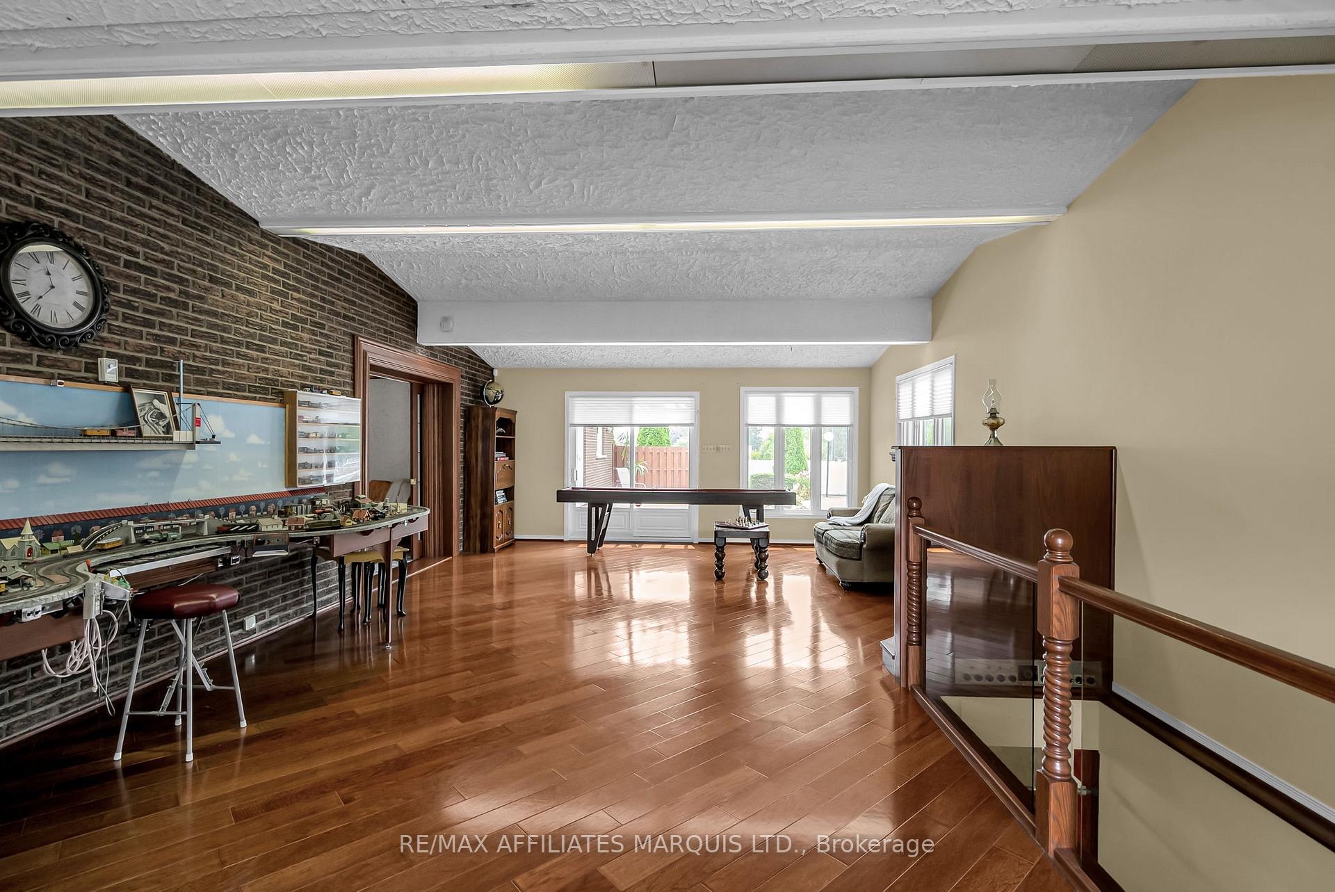 Photo 24 of 2724 Ross Avenue, Cornwall — HOMEH