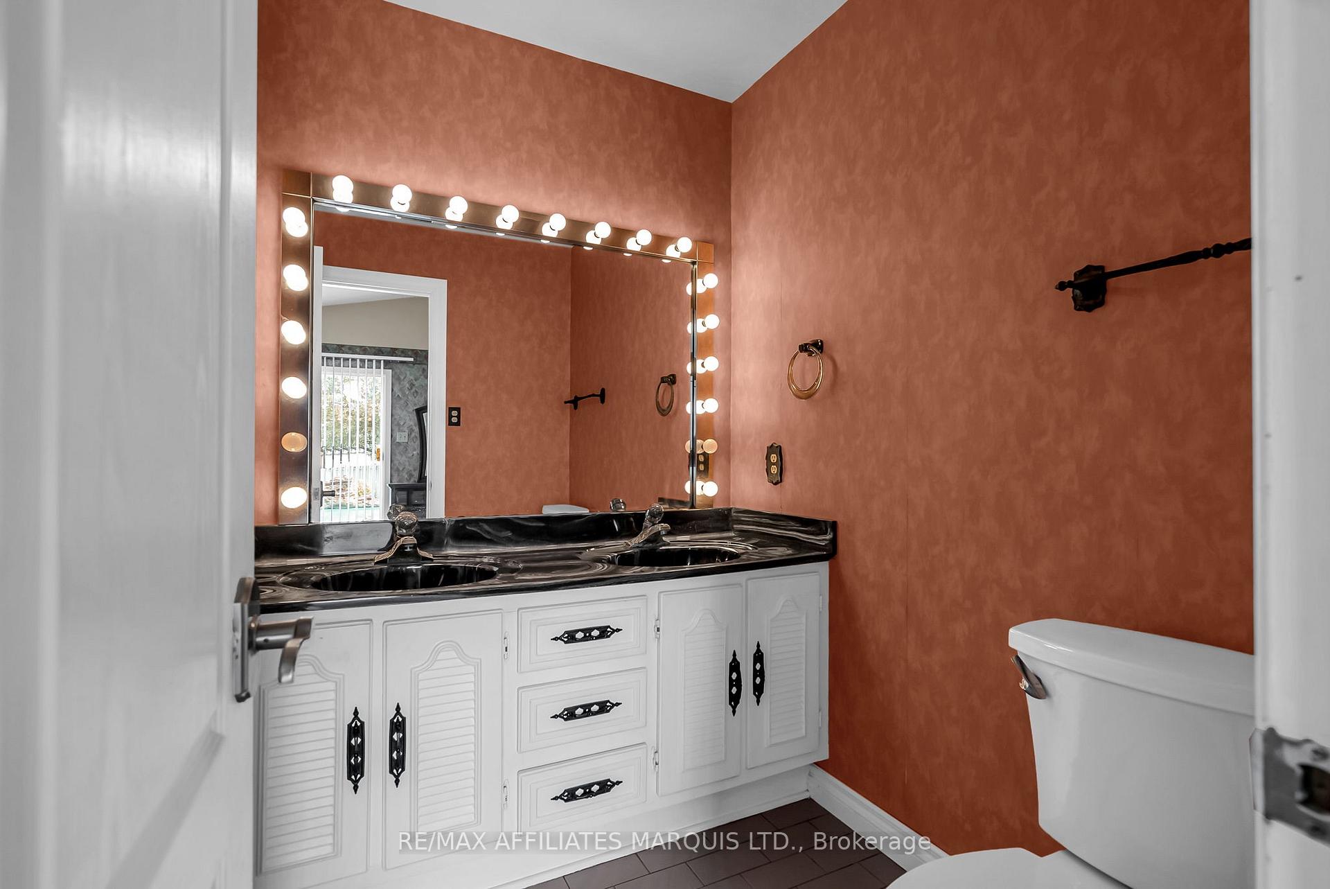 Photo 26 of 2724 Ross Avenue, Cornwall — HOMEH