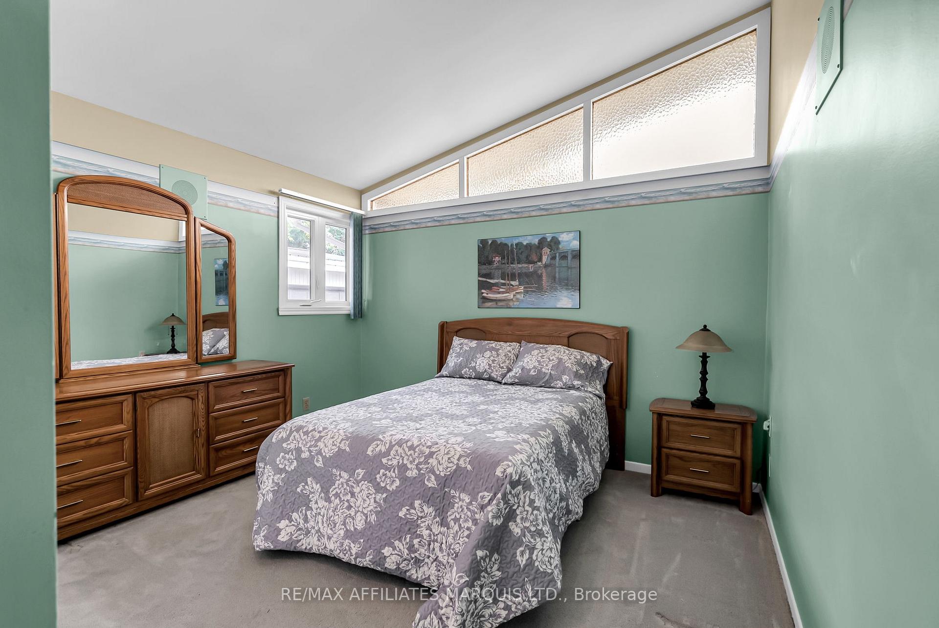 Photo 28 of 2724 Ross Avenue, Cornwall — HOMEH