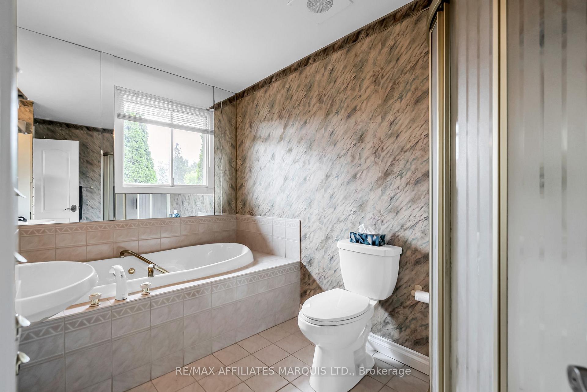 Photo 29 of 2724 Ross Avenue, Cornwall — HOMEH