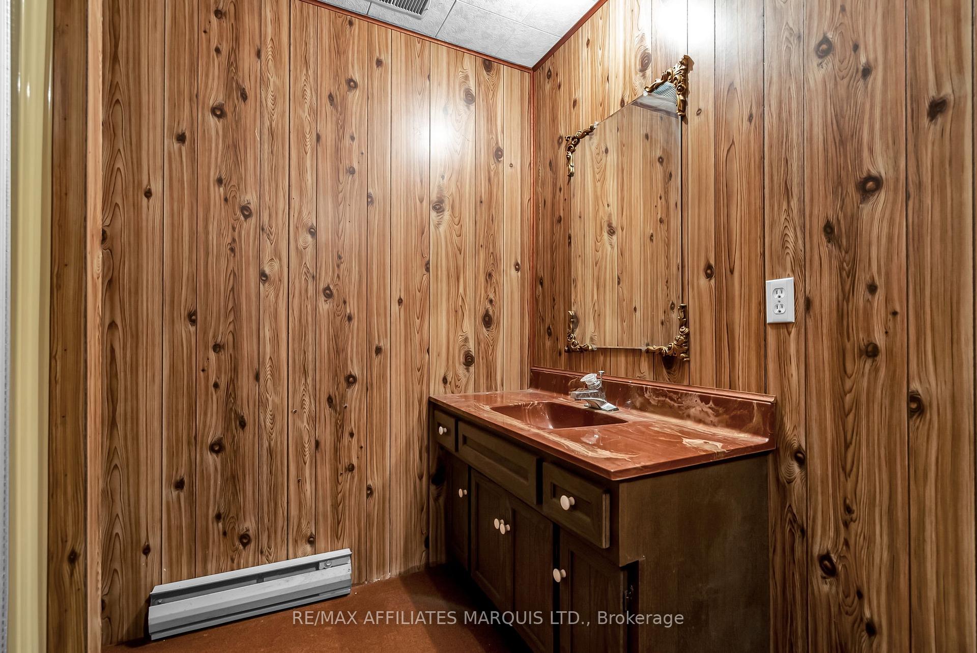 Photo 34 of 2724 Ross Avenue, Cornwall — HOMEH