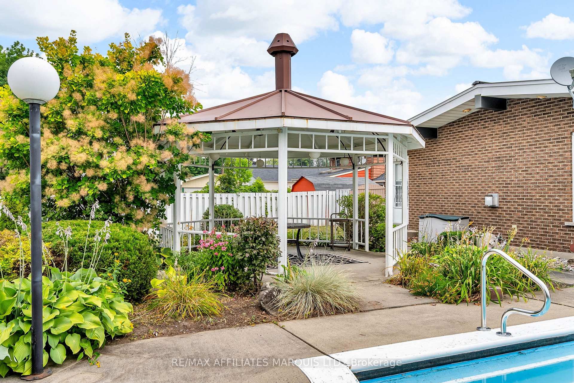 Photo 39 of 2724 Ross Avenue, Cornwall — HOMEH