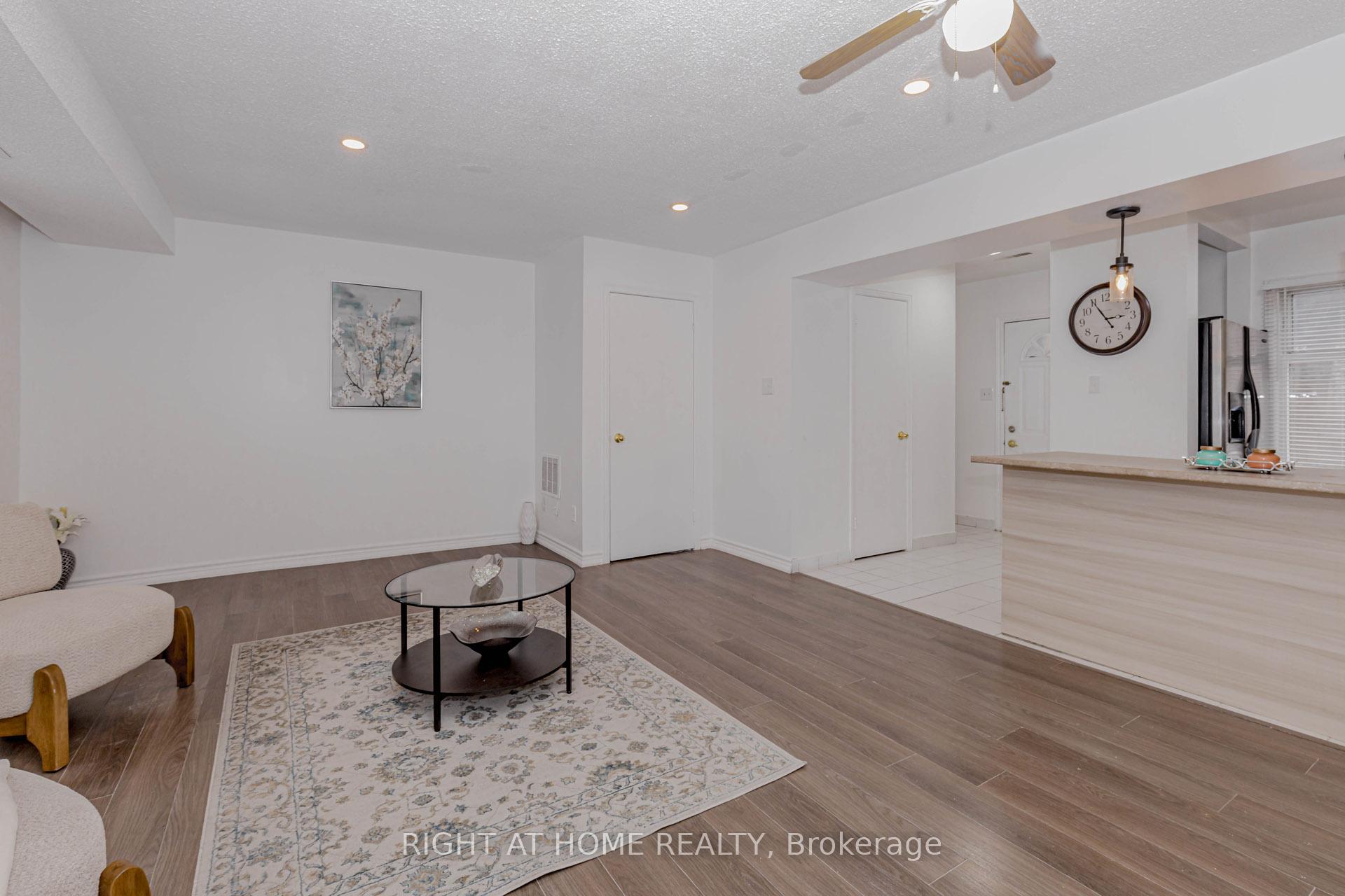 Photo 14 of Unit 3, 40 Rexdale Boulevard, Etobicoke, Rexdale-Kipling — HOMEH