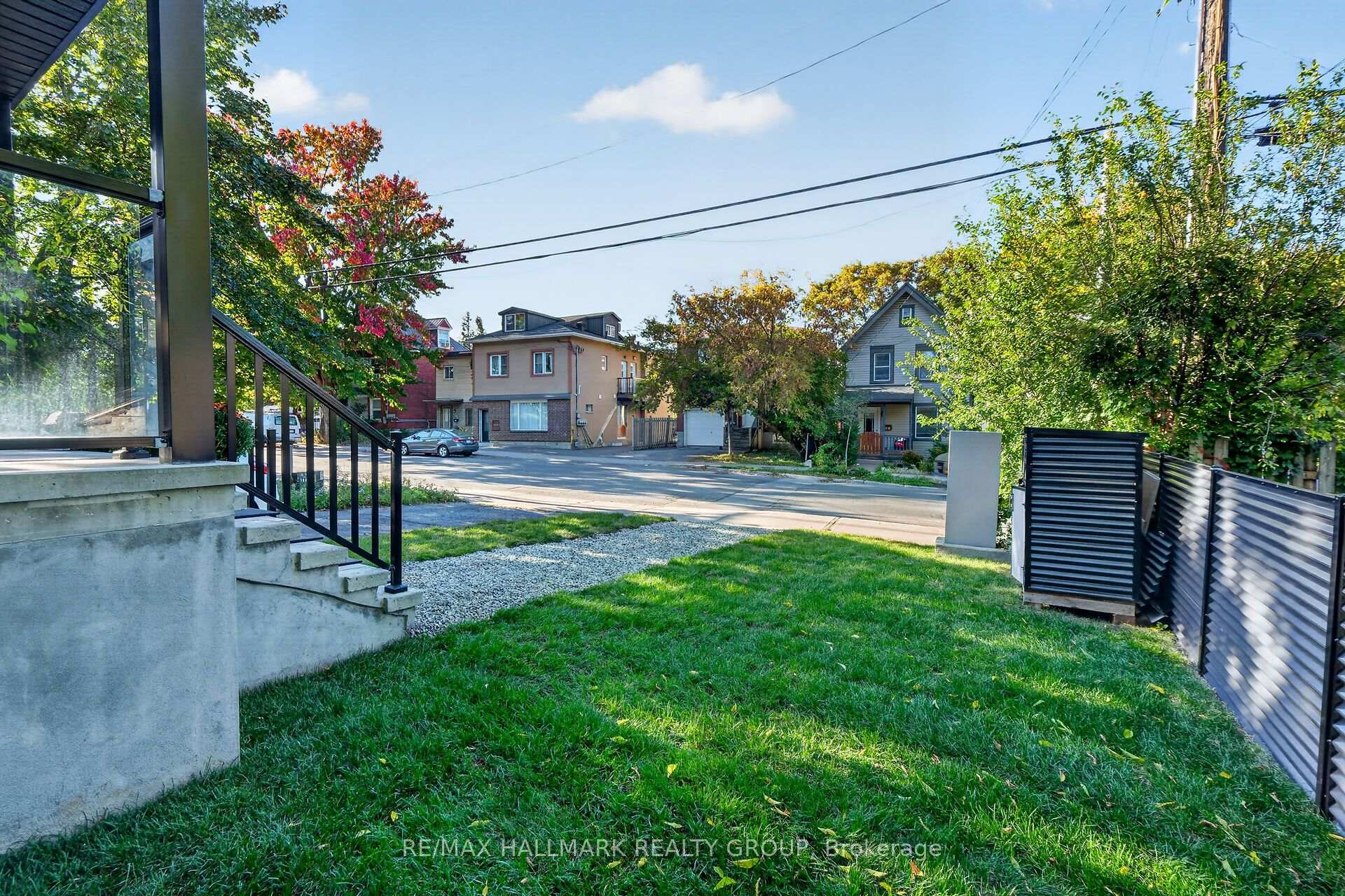 Photo 4 of 120 Lees Avenue, Ottawa, Ottawa East — HOMEH