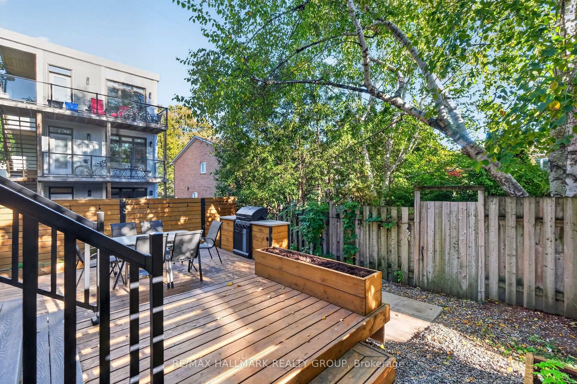 Photo 10 of 120 Lees Avenue, Ottawa, Ottawa East — HOMEH