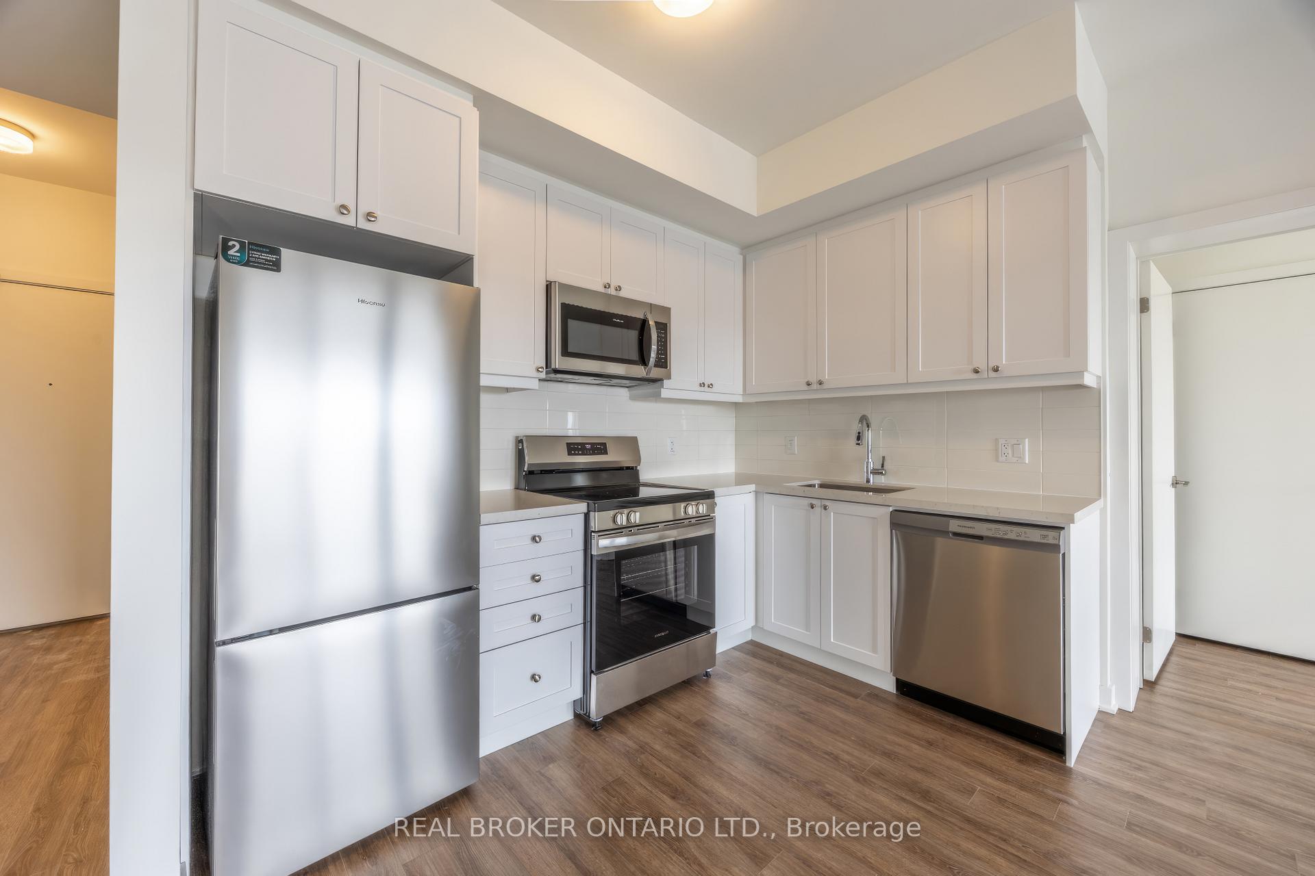 Photo 5 of Unit 402, 51 Clarington Boulevard, Clarington, Bowmanville — HOMEH