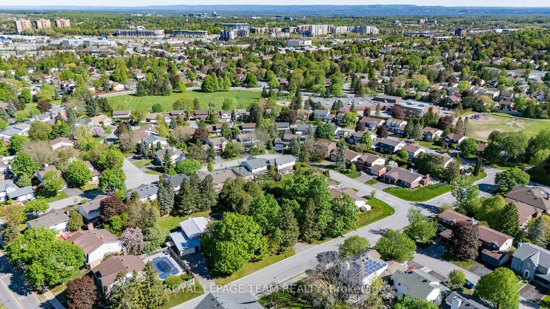 Photo 9 of 26 Maple Grove Road, Ottawa, Kanata - Katimavik — HOMEH