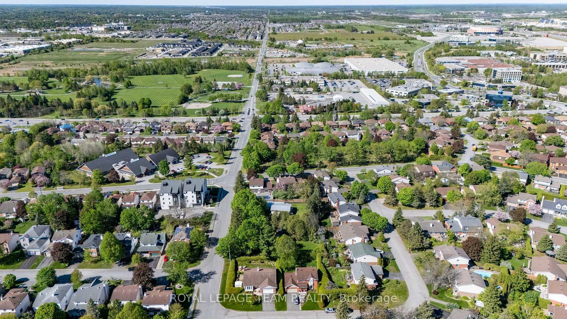 Photo 12 of 26 Maple Grove Road, Ottawa, Kanata - Katimavik — HOMEH