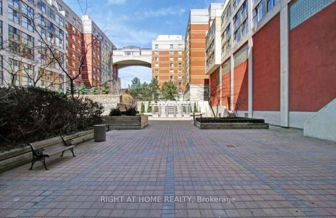 Photo 5 of Unit 315, 222 The Esplanade, Toronto, Waterfront Communities — HOMEH