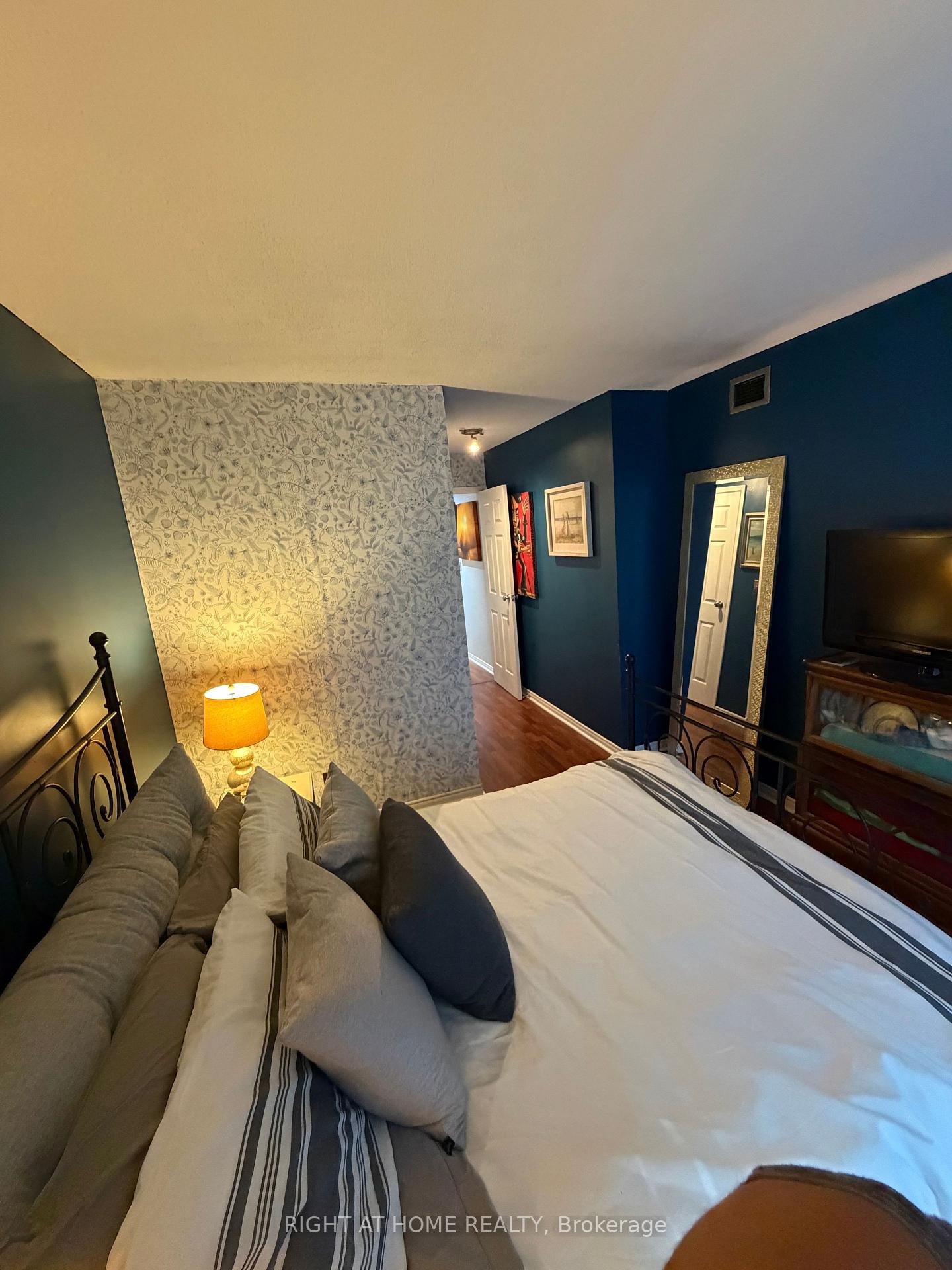 Photo 20 of Unit 315, 222 The Esplanade, Toronto, Waterfront Communities — HOMEH