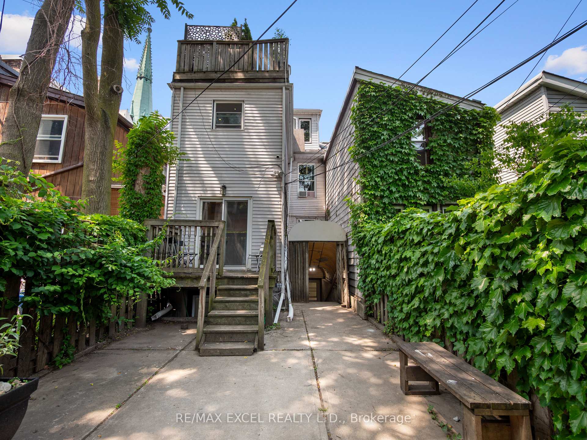 Photo 9 of Unit Bsmt, 137 Gerrard Street E, Toronto, Moss Park — HOMEH