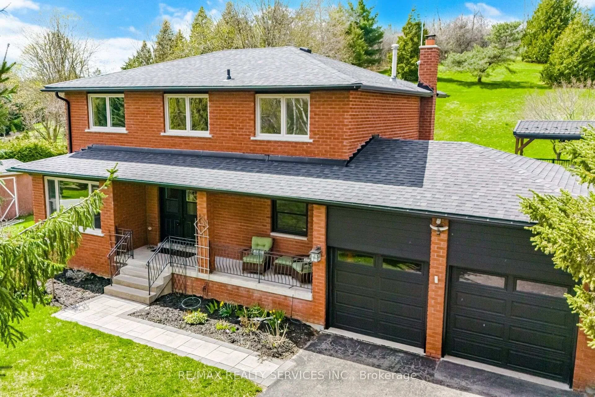 Photo 4 of 38 Marilyn Street, Caledon, Caledon East — HOMEH