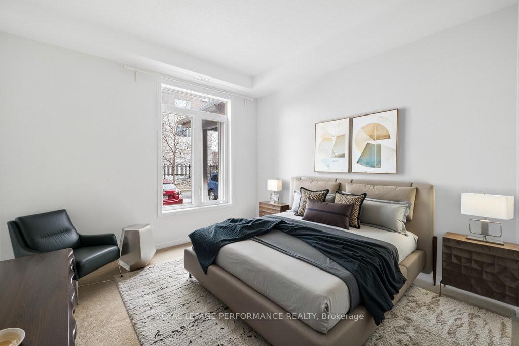 Photo 13 of Unit B, 240 Meilleur Private, Ottawa, Vanier — HOMEH