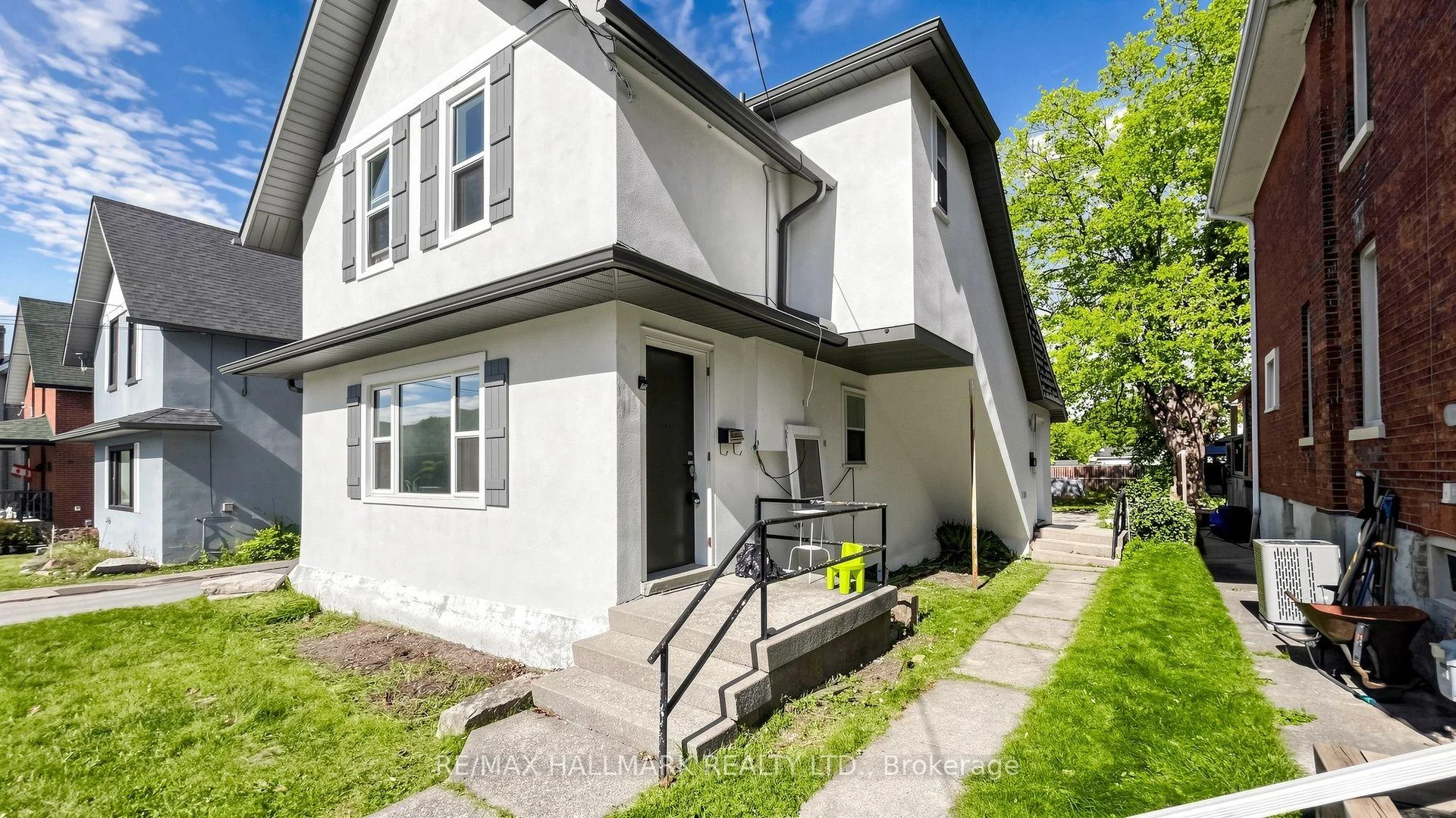 Photo 6 of 86 Queen Street, Kawartha Lakes, Lindsay — HOMEH