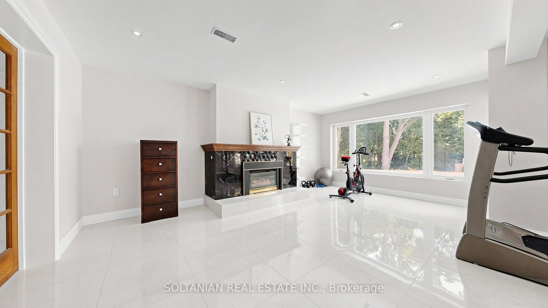 Photo 36 of 57 Sumner Heights Drive, North York, Bayview Village — HOMEH