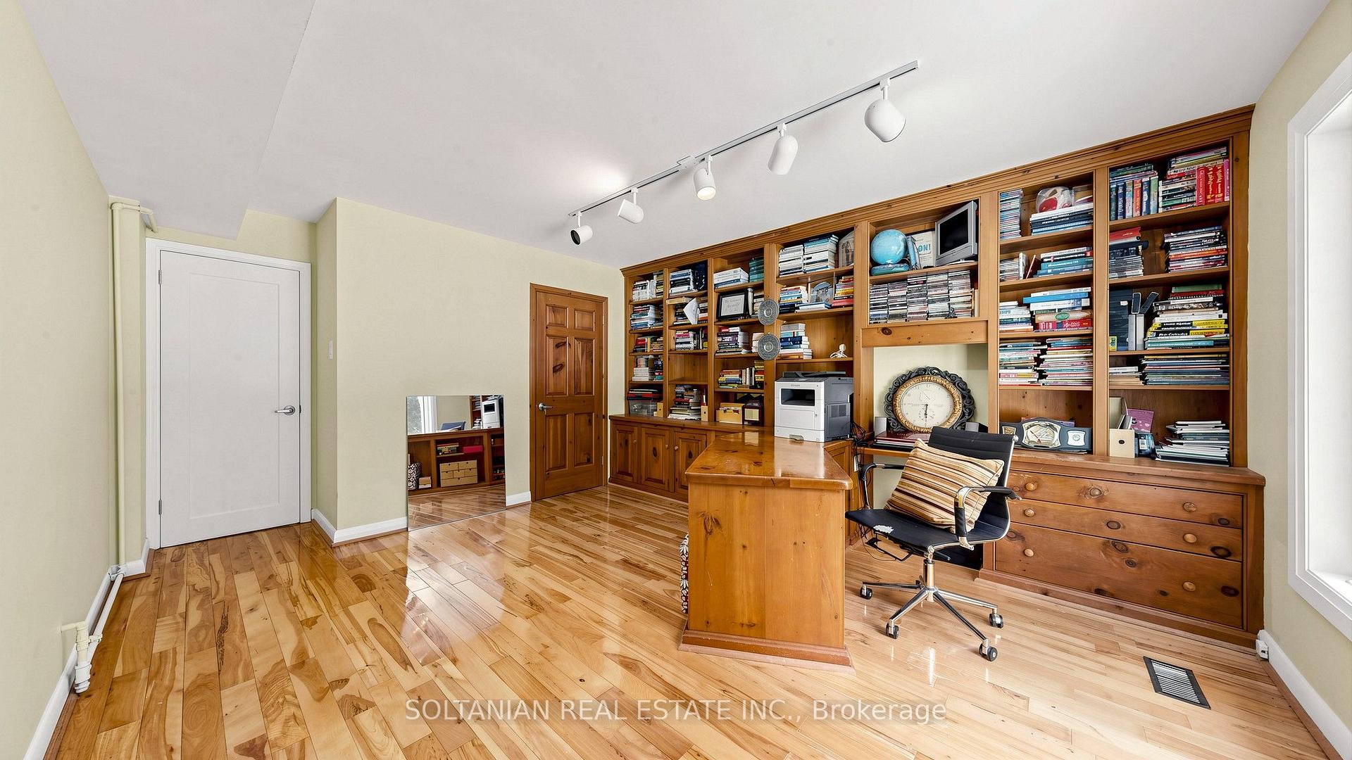 Photo 39 of 57 Sumner Heights Drive, North York, Bayview Village — HOMEH