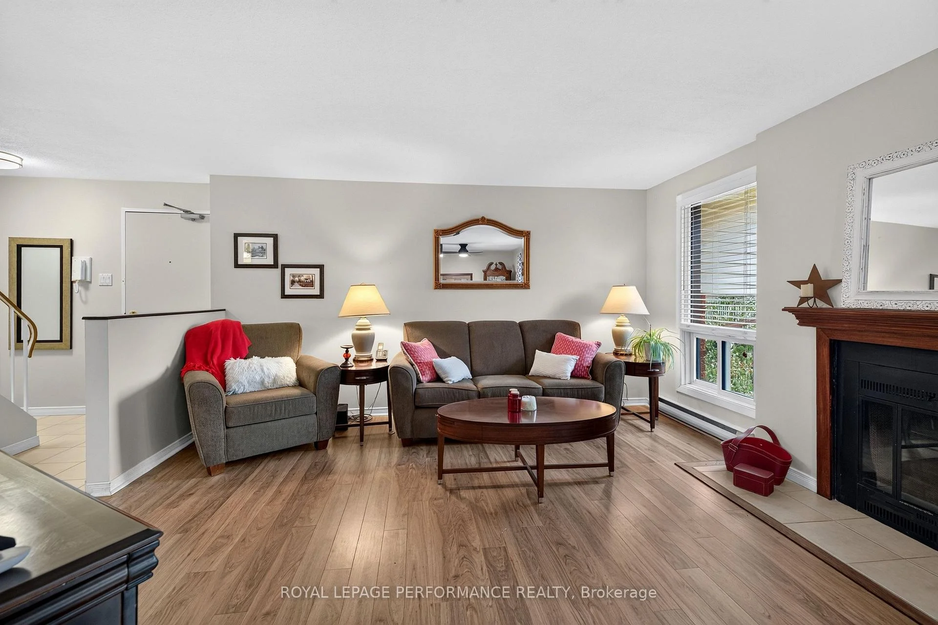 Photo 16 of Unit 7, 18 Sweetbriar Circle, Ottawa, Barrhaven - Pheasant Run — HOMEH