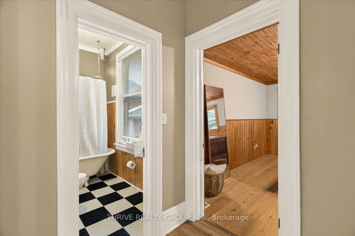 Photo 15 of 41 Victor Street, London, South F — HOMEH