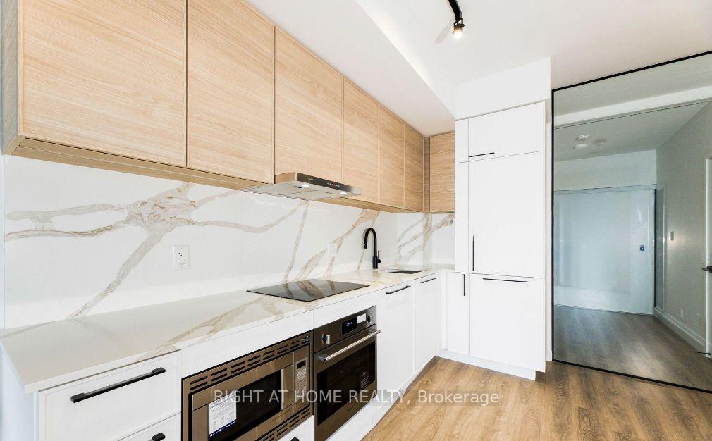 Photo 3 of Unit 1117, 1050 Eastern Avenue, Toronto, The Beaches — HOMEH