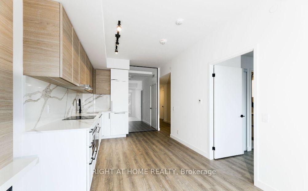 Photo 11 of Unit 1117, 1050 Eastern Avenue, Toronto, The Beaches — HOMEH