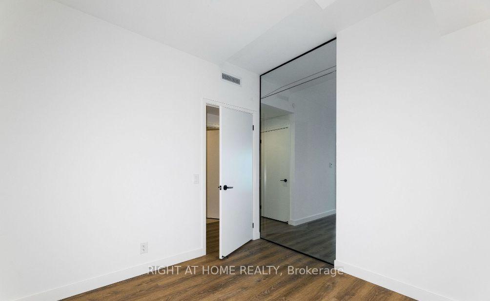 Photo 15 of Unit 1117, 1050 Eastern Avenue, Toronto, The Beaches — HOMEH