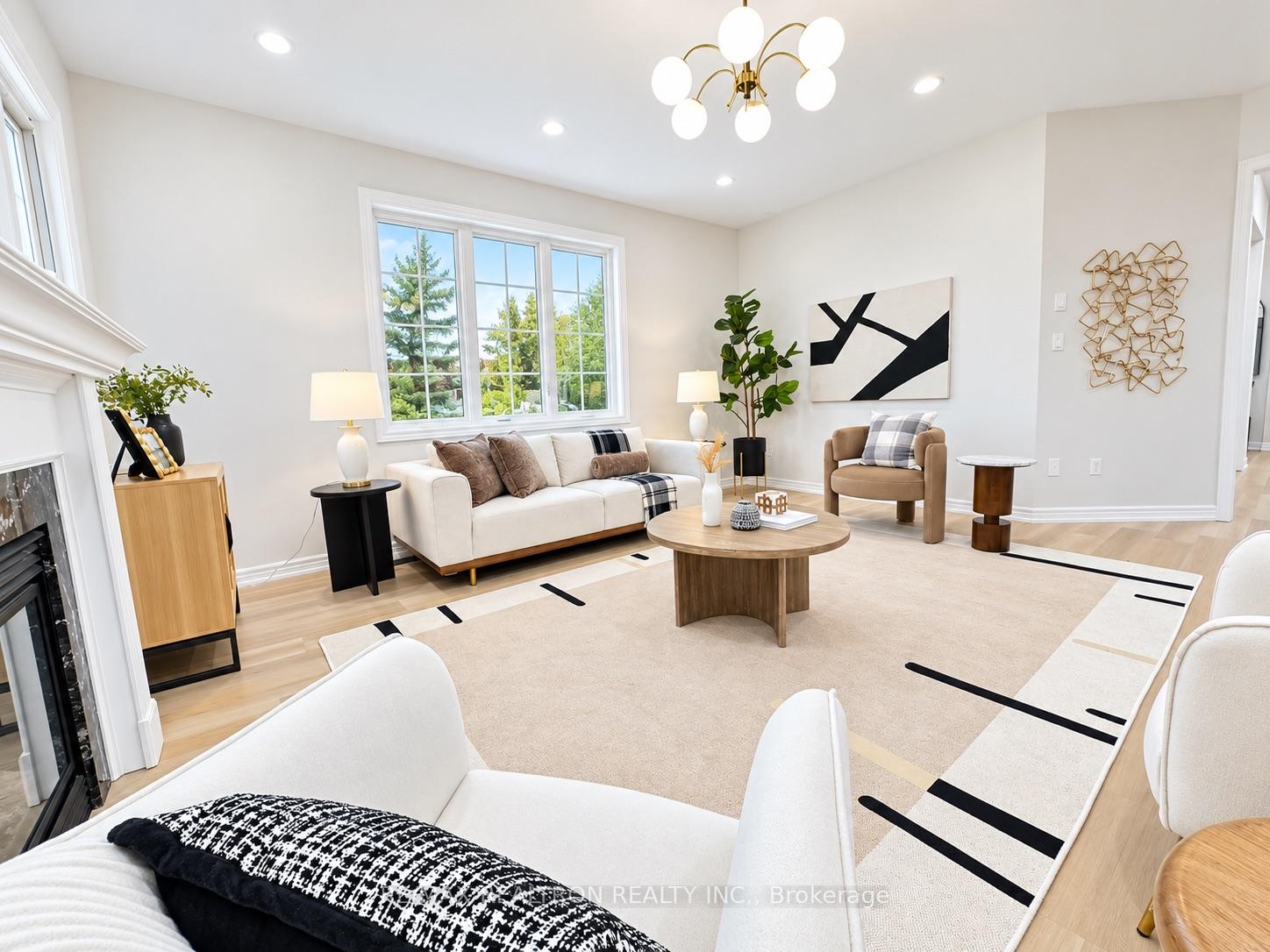 Photo 20 of 405 Lauderdale Drive, Vaughan, Patterson — HOMEH