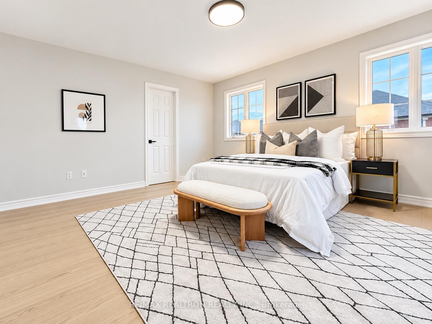 Photo 32 of 405 Lauderdale Drive, Vaughan, Patterson — HOMEH