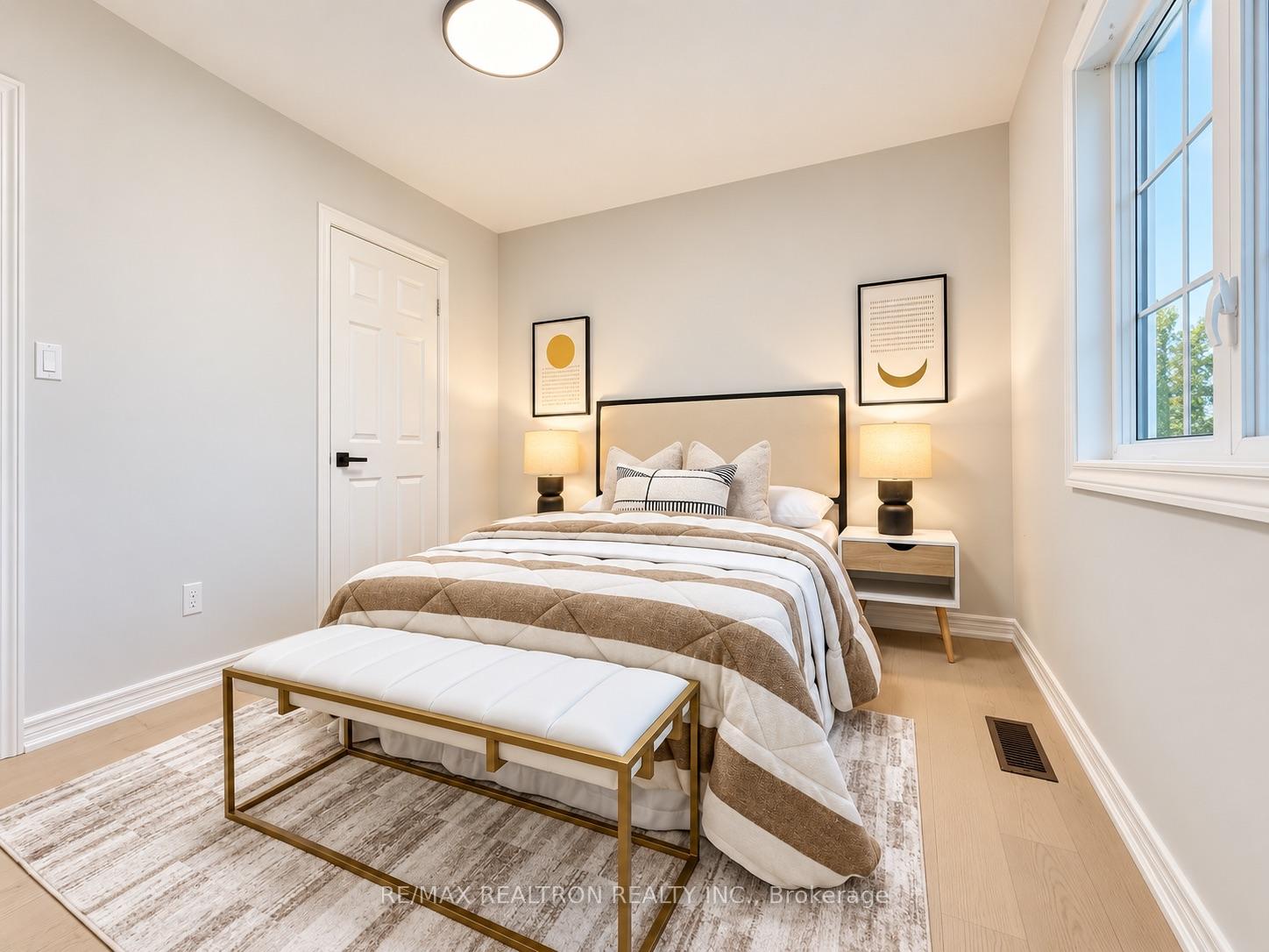 Photo 43 of 405 Lauderdale Drive, Vaughan, Patterson — HOMEH