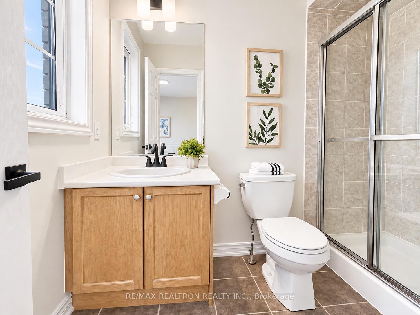 Photo 60 of 405 Lauderdale Drive, Vaughan, Patterson — HOMEH