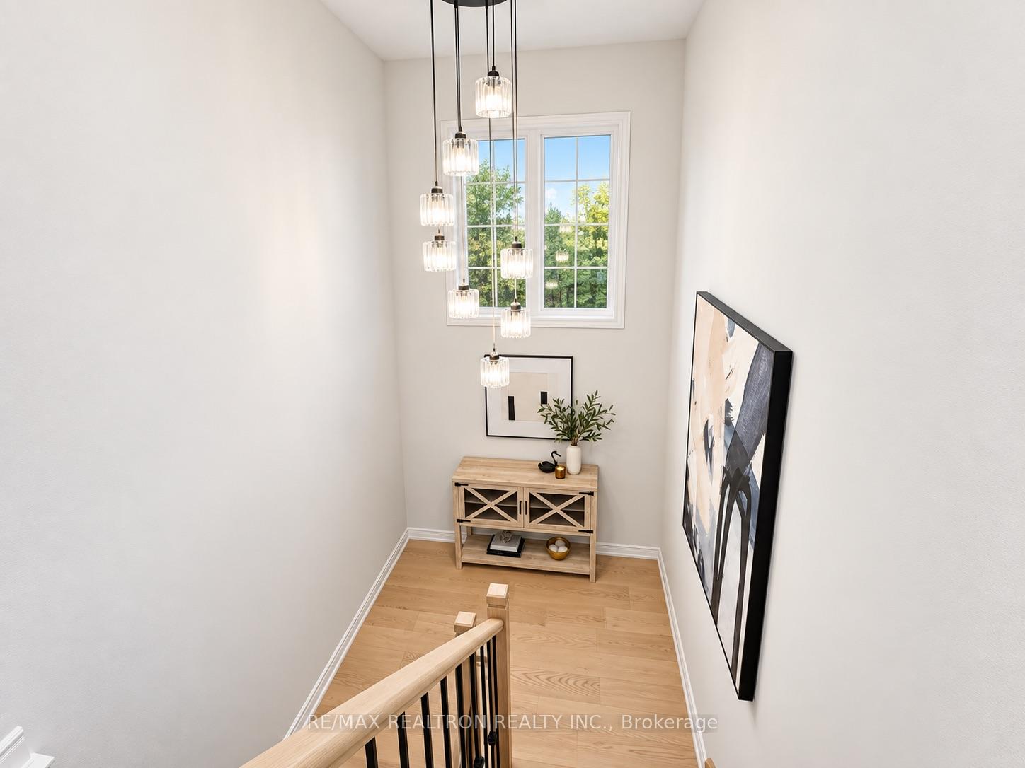 Photo 61 of 405 Lauderdale Drive, Vaughan, Patterson — HOMEH