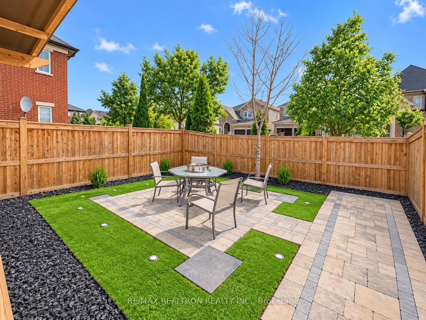 Photo 69 of 405 Lauderdale Drive, Vaughan, Patterson — HOMEH
