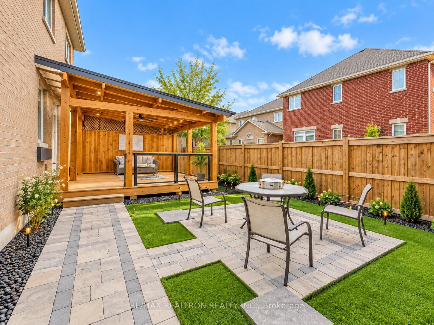 Photo 71 of 405 Lauderdale Drive, Vaughan, Patterson — HOMEH