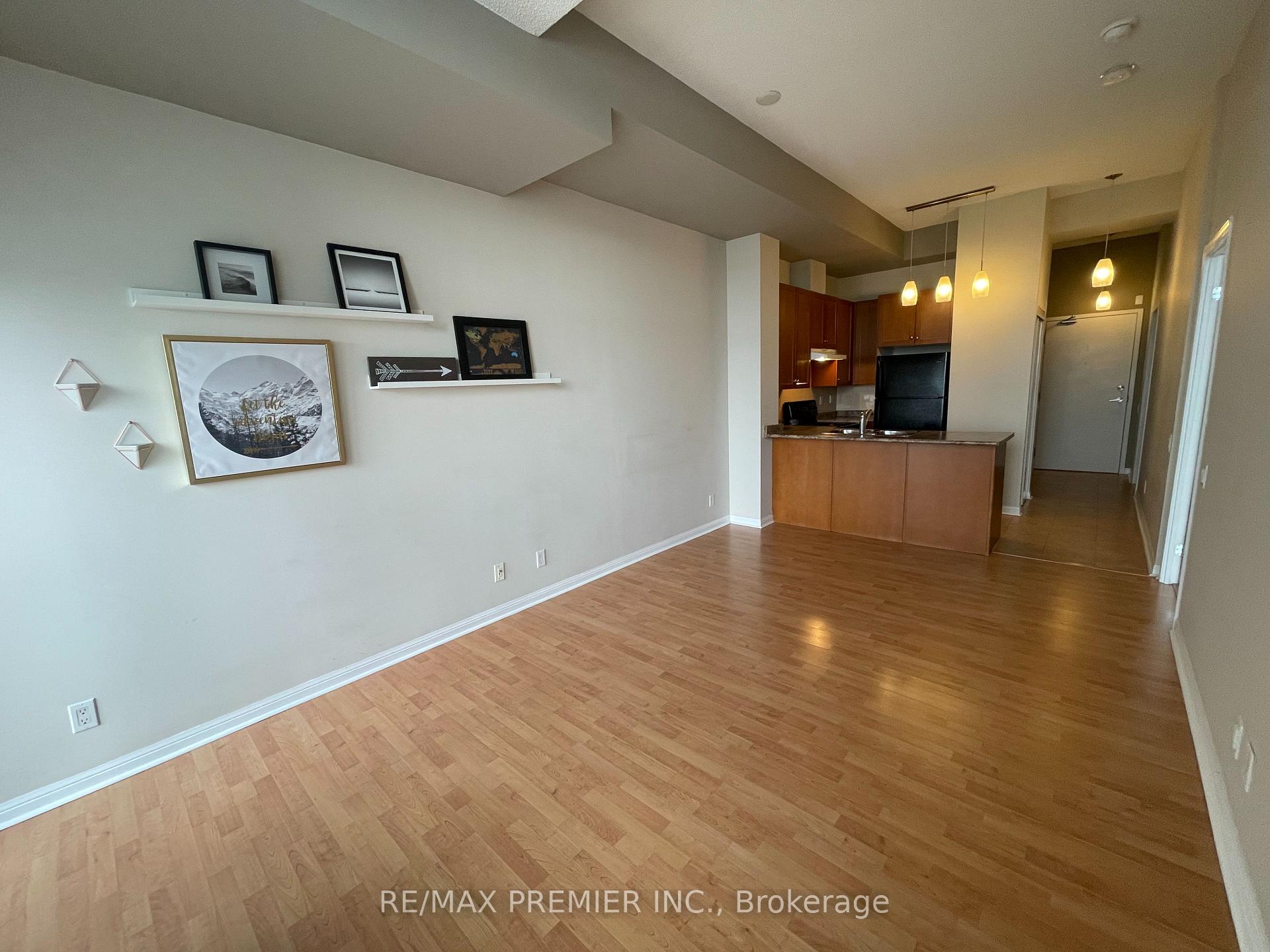 Photo 6 of Unit 521, 1600 Keele Street, Toronto, Keelesdale-Eglinton West — HOMEH