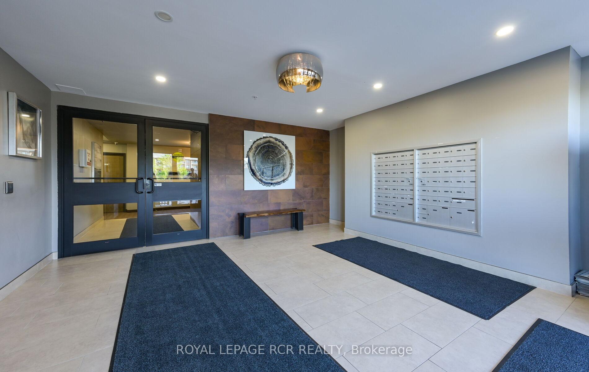 Photo 3 of Unit LL02, 25 Kay Crescent, Guelph, Pineridge/Westminster Woods — HOMEH