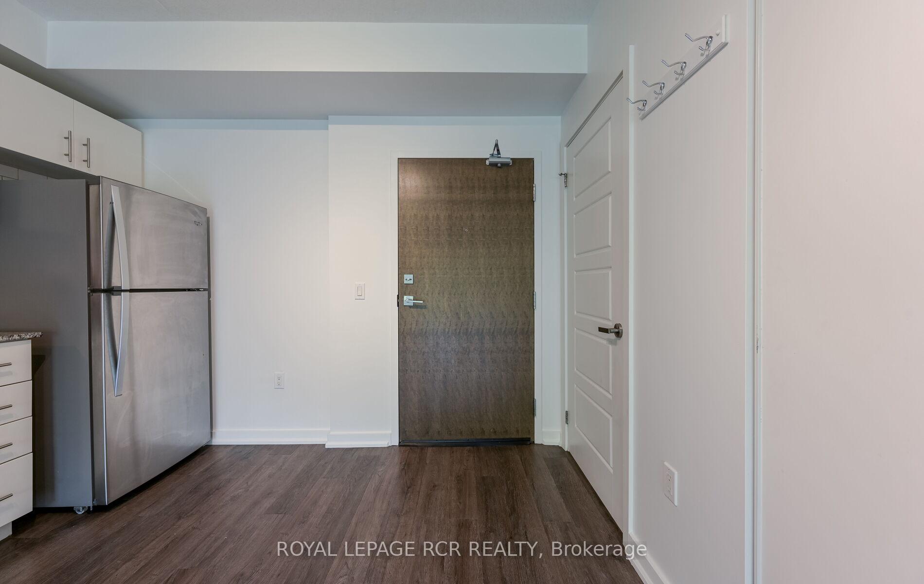 Photo 5 of Unit LL02, 25 Kay Crescent, Guelph, Pineridge/Westminster Woods — HOMEH