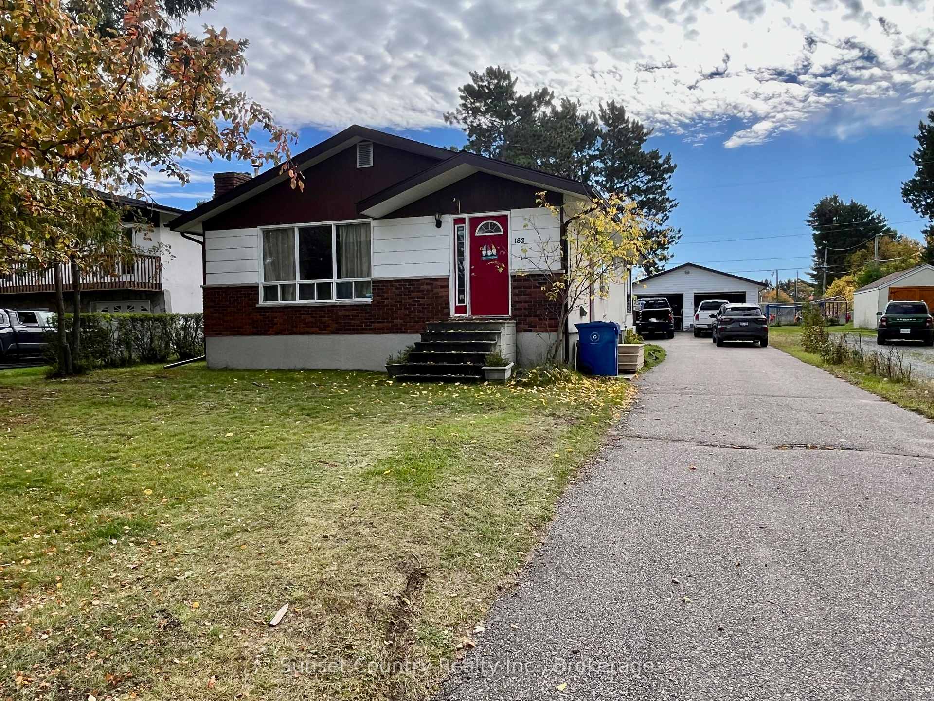 Photo 27 of 182 Wilde Street, Dryden, Milestone — HOMEH